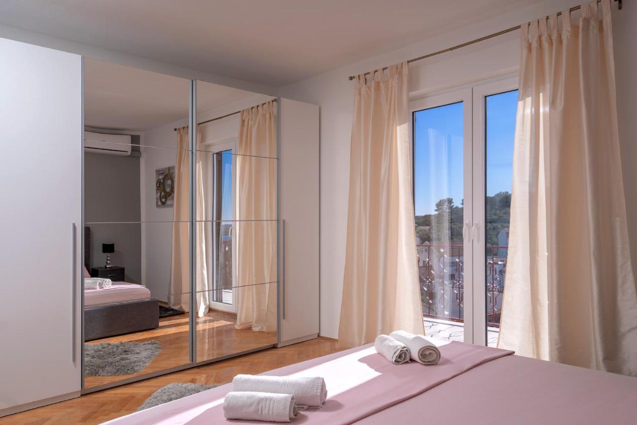 Villa M&M - Zf Hvar Хвар Экстерьер фото