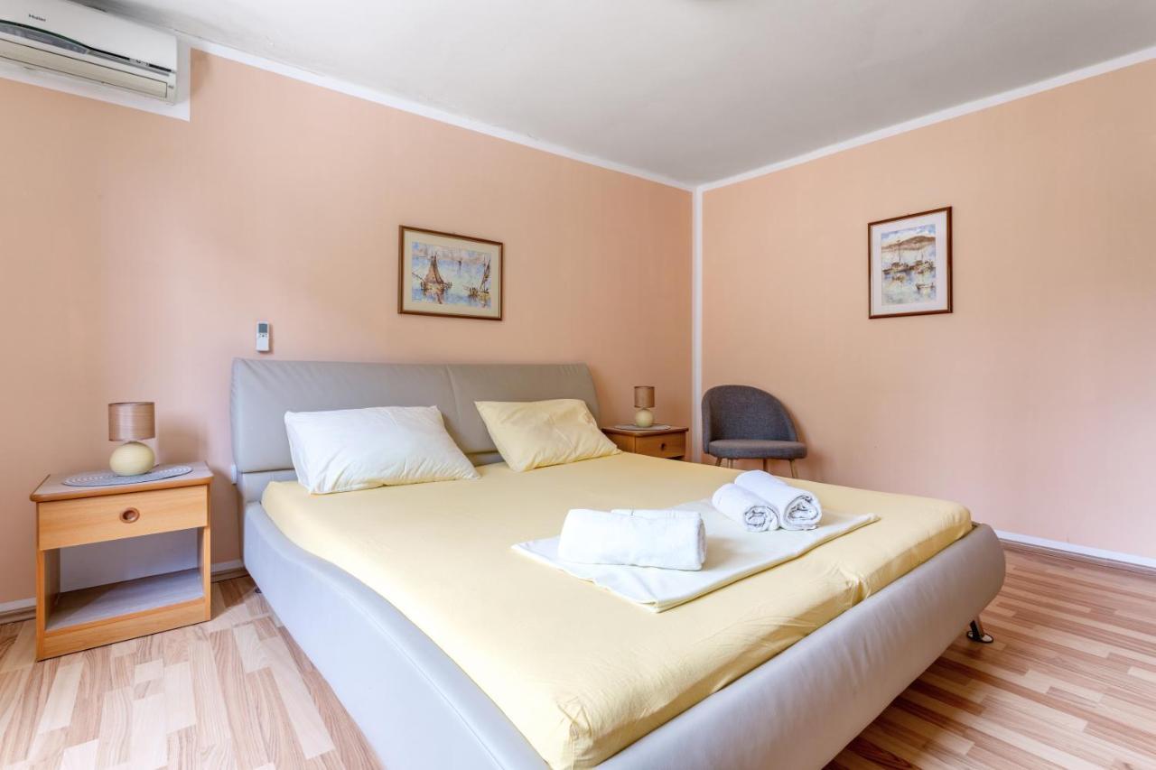 Villa M&M - Zf Hvar Хвар Экстерьер фото
